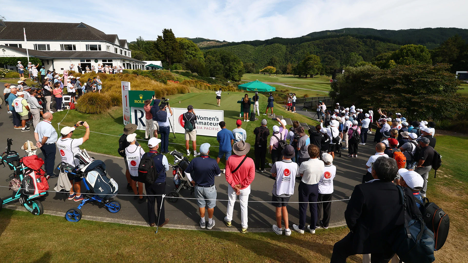 Elise Barber gets the 2026 Women's Amateur Asia-Pacific under way