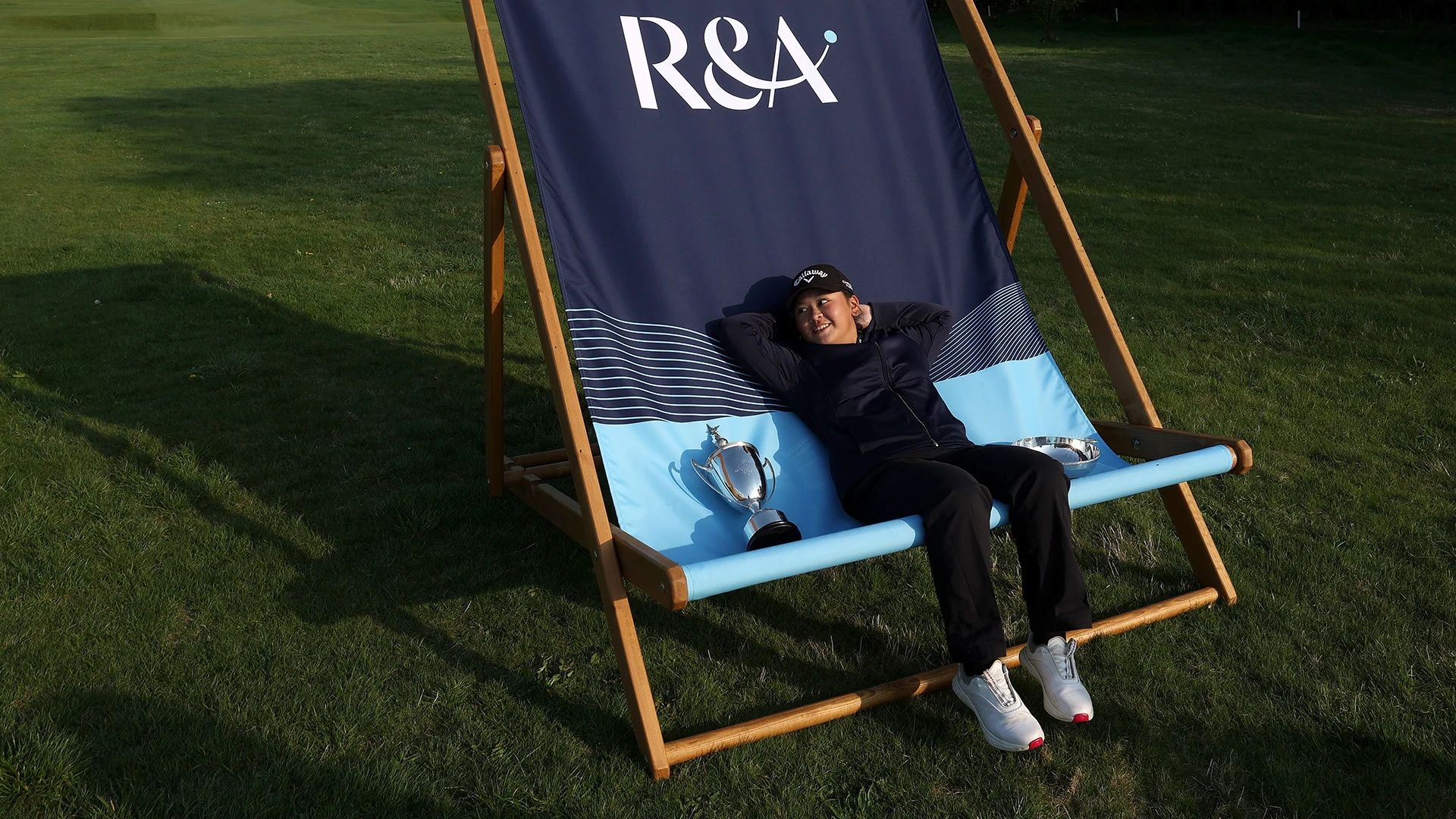 Sabrina Wong celebrates her win at the Girls' U16 Amateur