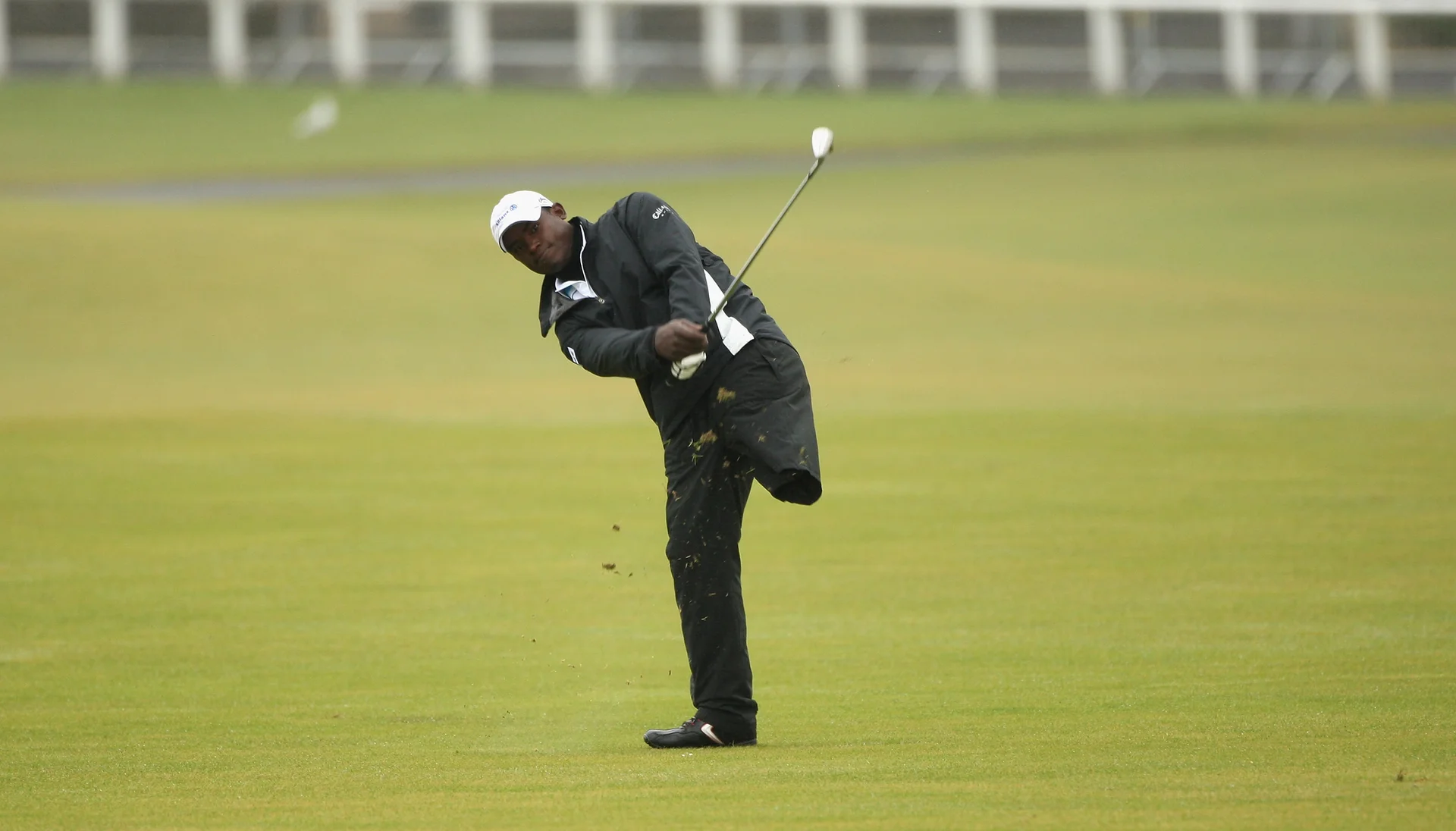 disabled golfer on old course 
