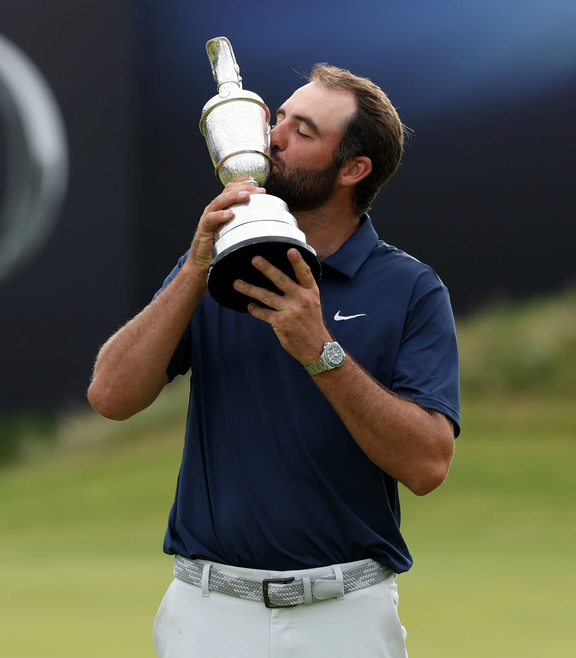Scottie Scheffler kisses the Claret Jug after winning at Royal Portrush.