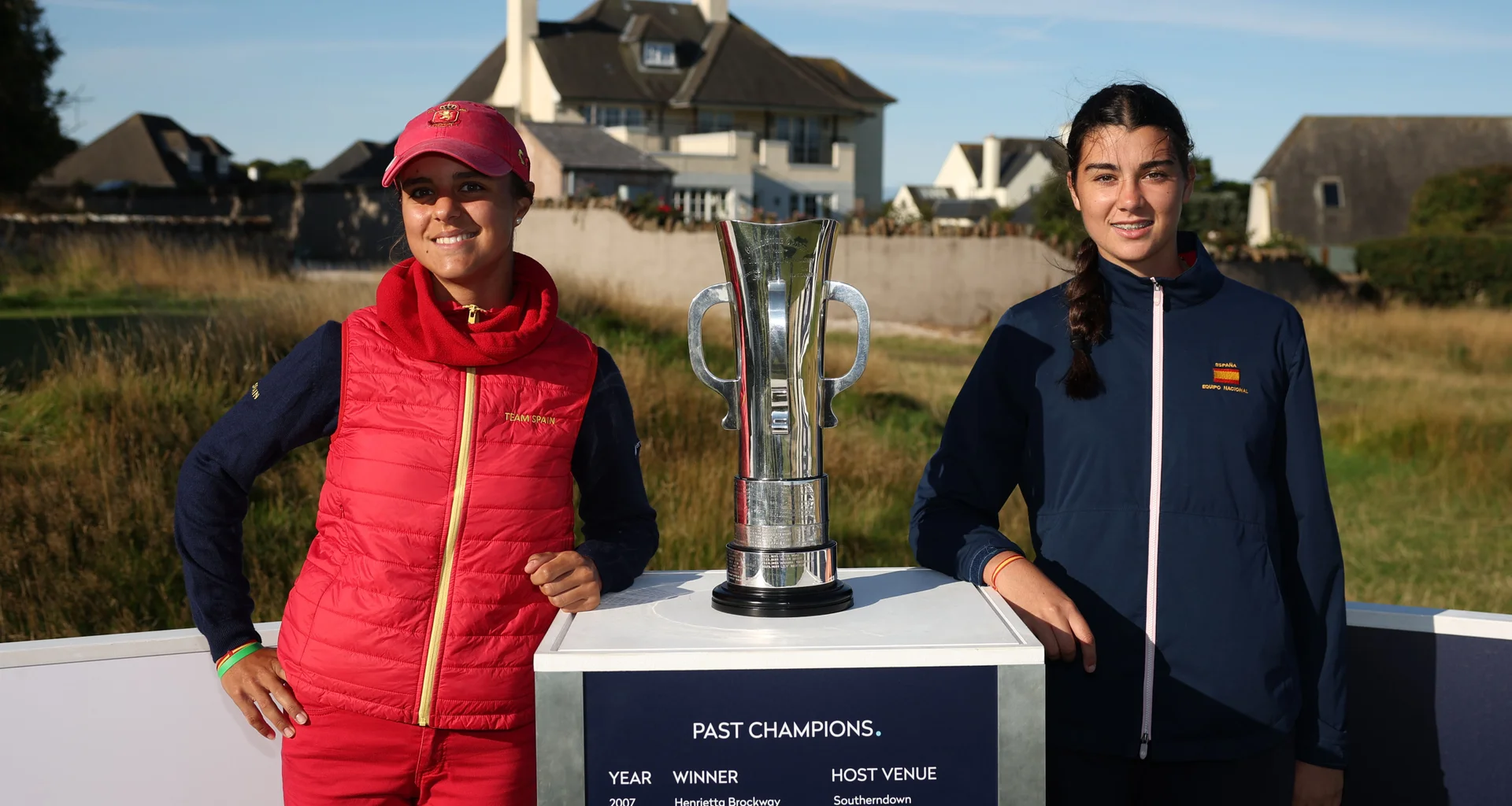 Adriana Garcia Terol and Marta Munoz ahead of the final of the 2026 Girls' Amateur Championship.
