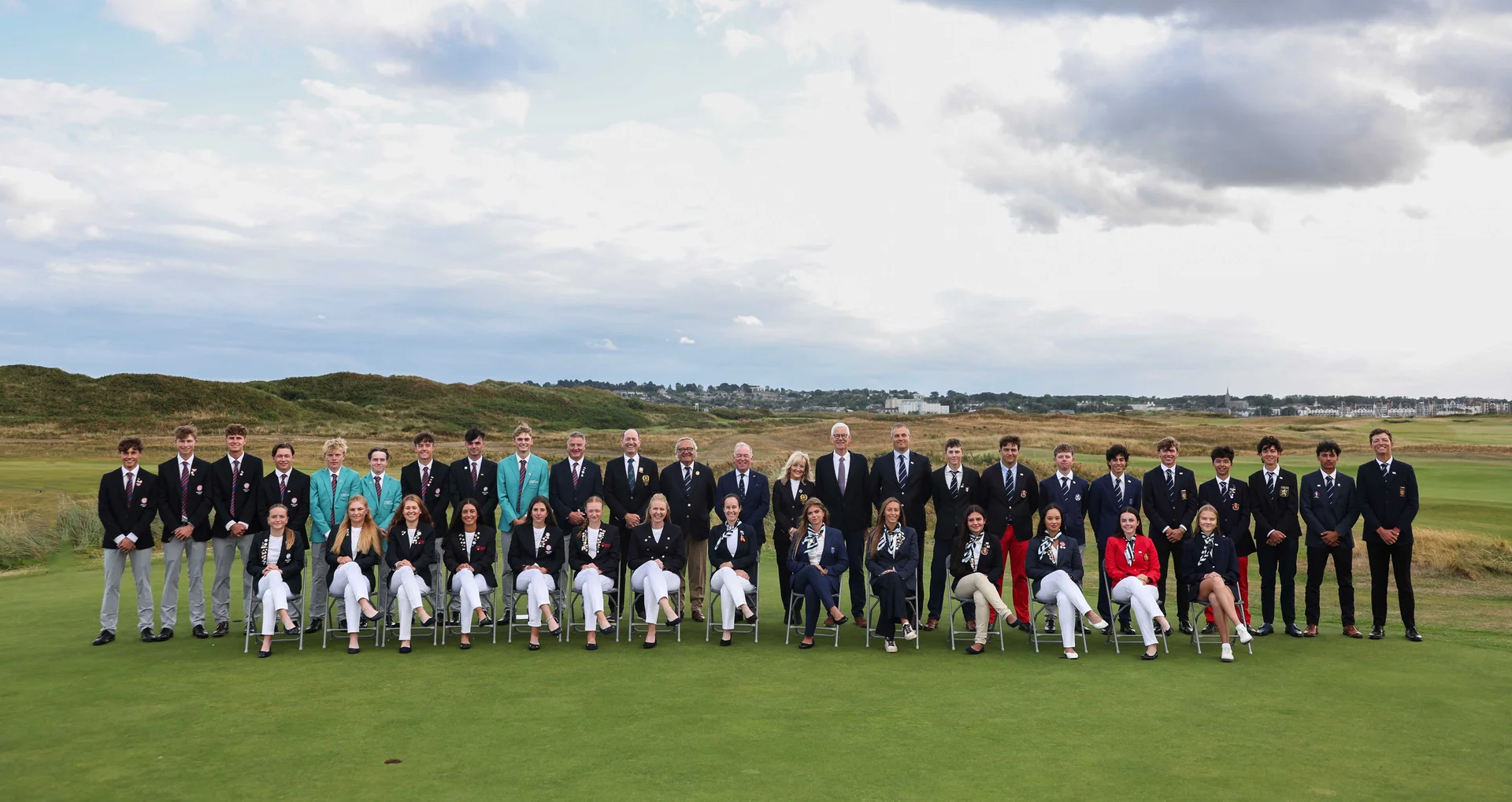 Team Great Britain and Ireland and The Continent of Europe team with dignitaries from The R&A, The Island Golf Club and The EGA prior to the Jacques Leglise & Junior Vagliano Trophy.