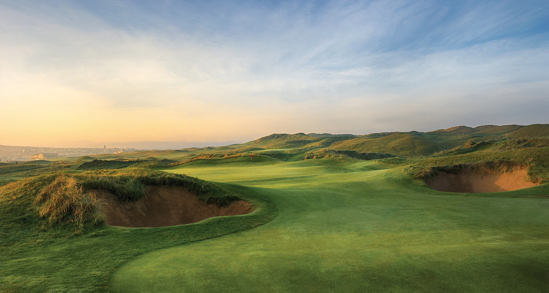 A general shot of the 17th green at Lahinch golf course, Ireland.