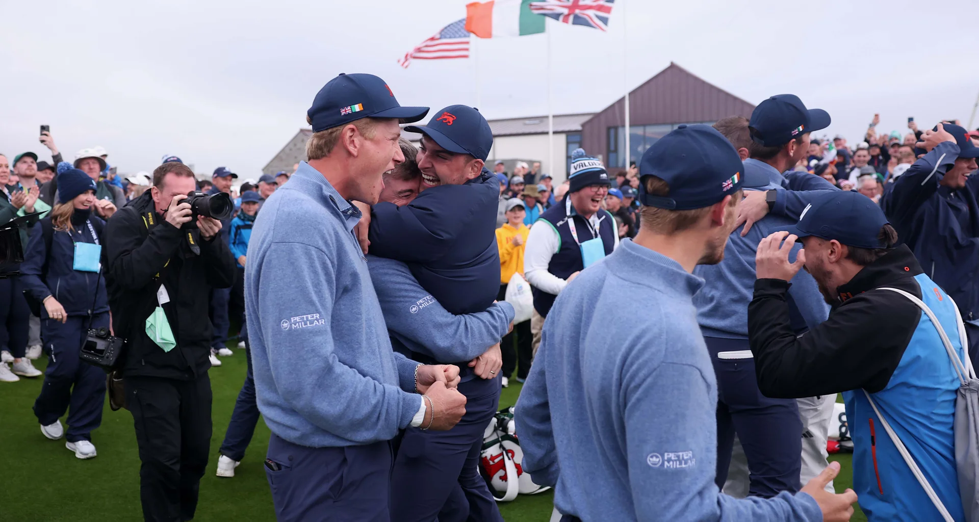 GB&I celebrate winning the Walker Cup at Lahinch.